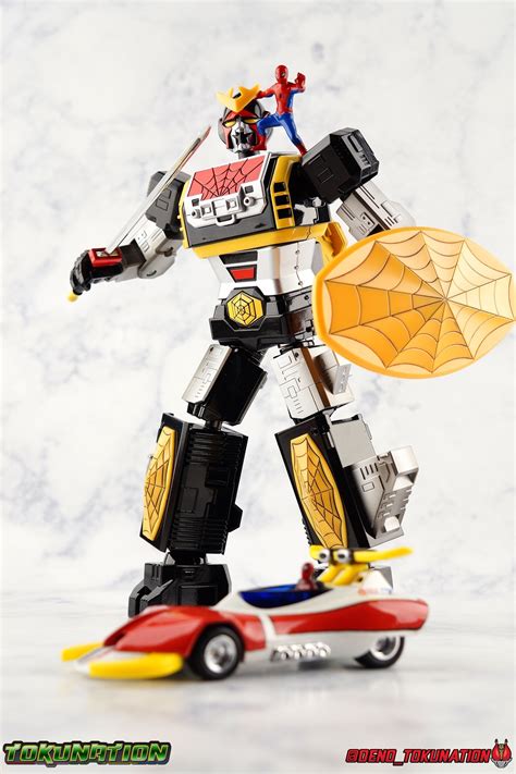 SDCC Toei Spider Man Hot Wheels Spider Machine GP 7 Gallery Tokunation