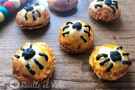 Ragnetti Di Pasta Sfoglia Per Halloween Ricette Al Volo