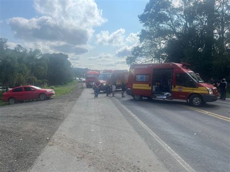 Tresbarrense Sofre Diversas Fraturas Em Acidente Na Br Na