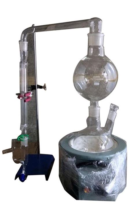 Borosilicate Glass 10 L Essential Oil Steam Distillation Unit At Rs