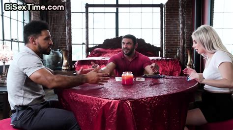 Bisex IR Babe Facesitting In 3way Action After Pussybanged
