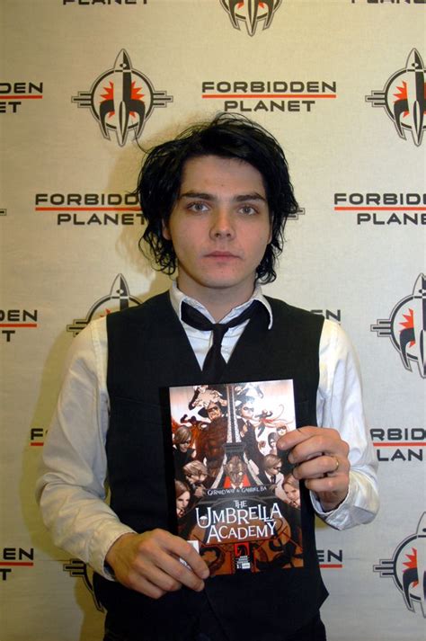 Gerard Way signing The Umbrella Academy @ ForbiddenPlanet.com - UK and Worldwide Cult ...