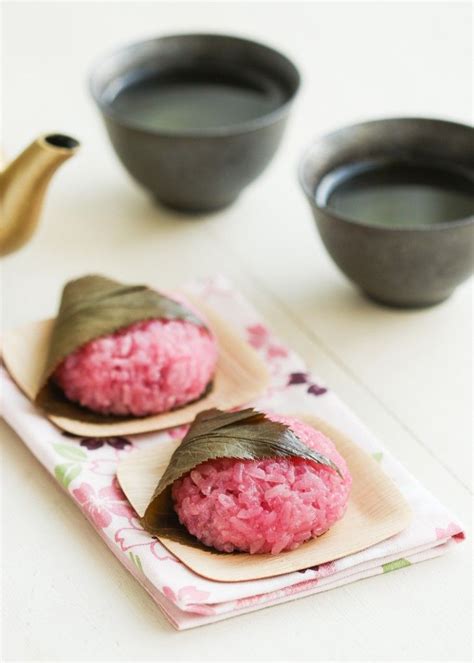 Sakura Mochi | Thirsty For Tea | Sakura mochi, Mochi, Japanese dishes