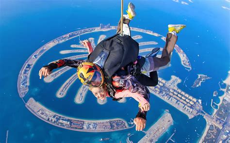 Skydive Dubai | Book Skydiving In Dubai @ Lowest Price