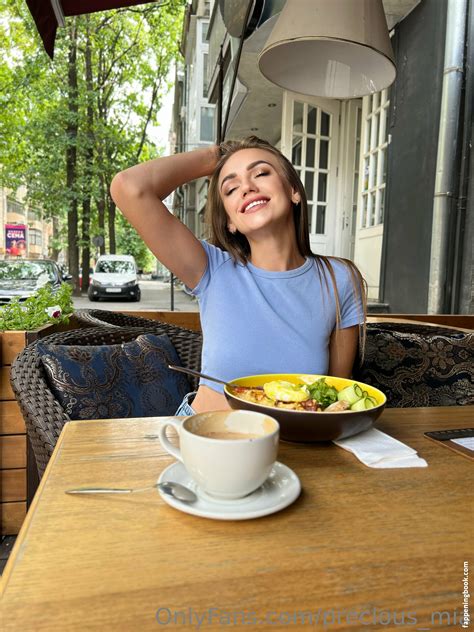 Precious Mia Nude OnlyFans Leaks Fappening FappeningBook