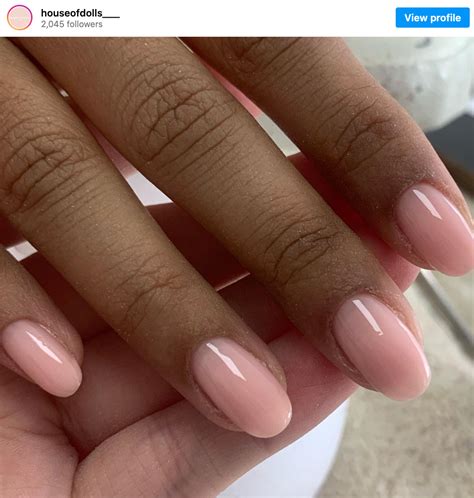 Naked Nails Are The Quiet Luxury Manicure Of The Summer