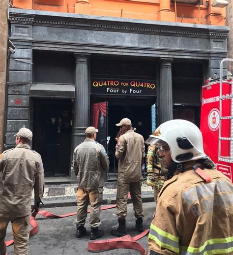 Incêndio Na Boate Quatro Por Quatro Deixa Mortos Diário Do Rio De