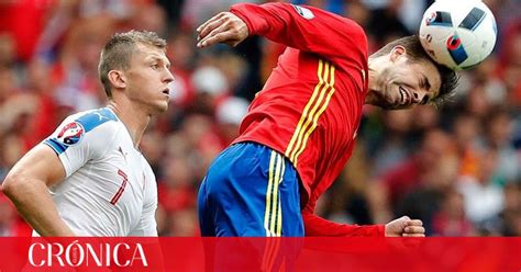 Espa A Debuta En La Eurocopa Con Una Sufrida Victoria Sobre La