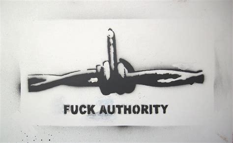 Kunstwerk Fuck Authority Barbwire Von Bela Manson