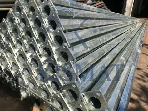 Single Arm 5M Hot Dip Galvanized Octagonal Street Light Pole At 5500 Piece In Rajkot