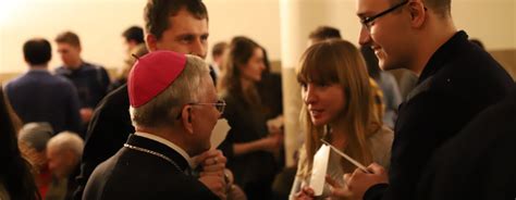 Abp Marek J Draszewski Do Student W Trwajcie W Pi Knych Polskich