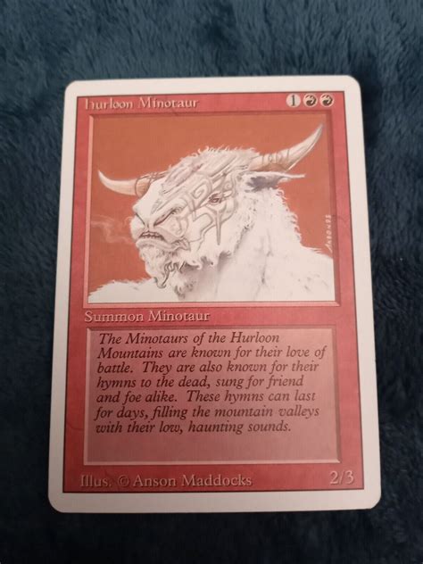 Magic The Gathering Hurloon Minotaur Revised Edition Uncommon Red Card