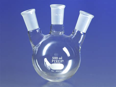 4965a 500 Pyrex® 500 Ml Three Neck Distilling Flask With 24 40 Center Vertical And Side Angled