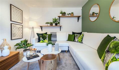 30 Gorgeous Green Living Rooms And Tips For Accessorizing Them