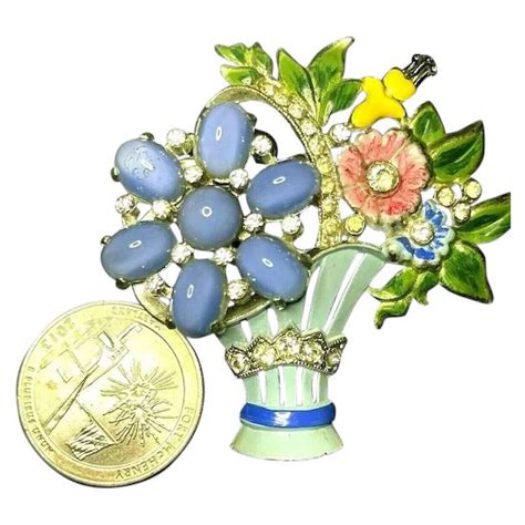 Vintage Coro Enameled Figural Bell Flower Trembler Stamens Rhinestone