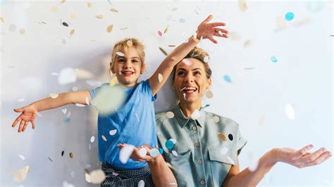 The Mom Influencer Phenomenon Empowering And Inspiring Mothers Online