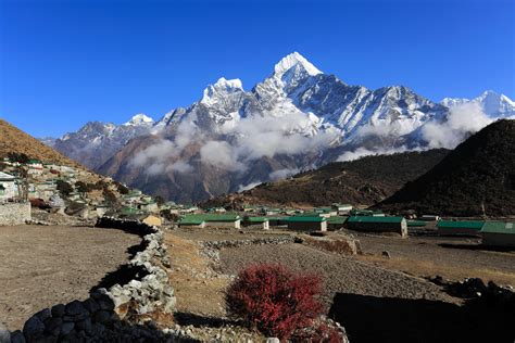 Melting Glaciers May Force Nepal To Move Mt Everest Base Camp Daily