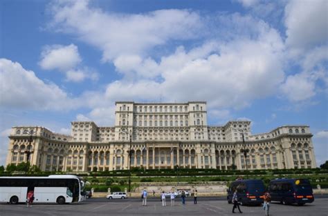 7 Amazing Facts about The Palace of The Parliament in Bucharest ...