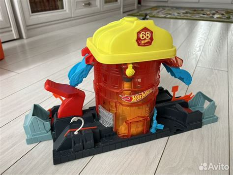 Трек Hot Wheels City Пожарная суперстанция в Москве цена 1 600 руб Объявления о продаже в