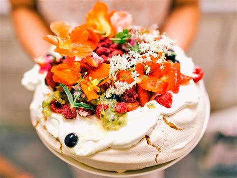 cómo hacer un postre pavlova Elegante y delicada tarta nupcial