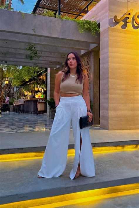 Sizzling HOT Date Night Outfits To WOW Your Boo