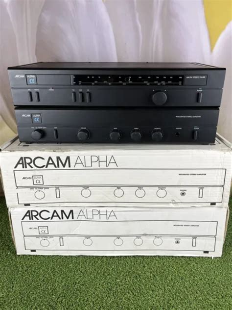 ARCAM ALPHA II Stereo Integrated Amplifier AM FM Tuner BOXED 103