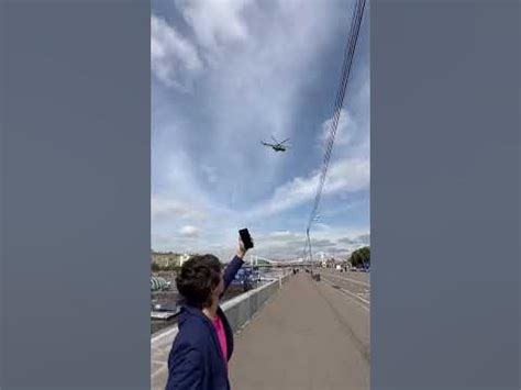 #shorts огромный Дрон над Москвой 😂 - YouTube