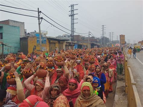 Palwal Baghaula Temple Murti Pran Pratishtha Kalash Yatra पलवल में