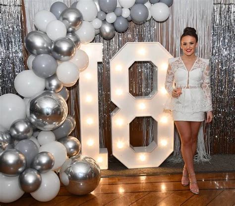 Hot Photos Of Ellie Leach That Will Make Your Mind Blow ThBlog