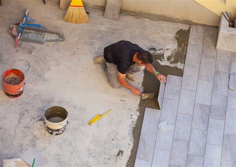 Ontdek De Schoonheid En Duurzaamheid Van Natuurstenen Wandtegels Kurk