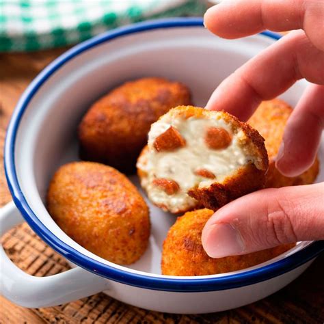 Tapas 100 Españolas Croquetas De Chistorra Cremosas Y Sabrosísimas