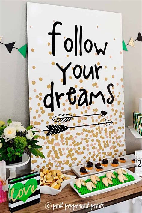 39 Creative Graduation Party Decoration Ideas For More Fun Graduation