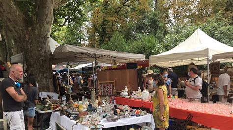 FAIT DU SOIR Foire de Barjac Le marché n est pas très porteur en ce