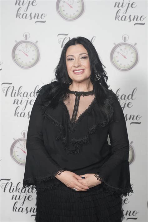 Kaliopi Zakazala Koncert U Beogradu U Ovom Izdanju Media