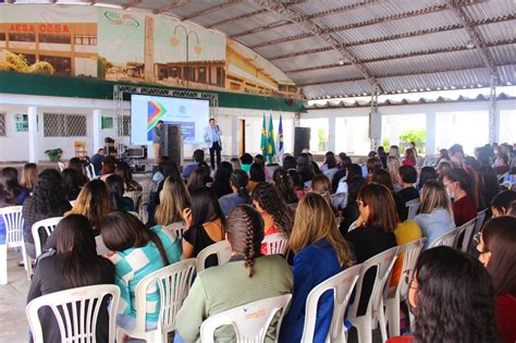 Educação de Arcoverde promove encontro formativo de professores na