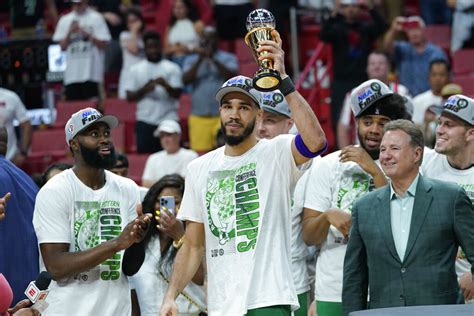 Jayson Tatum Shares Text He Sent Kobe Bryant Prior To Game 7