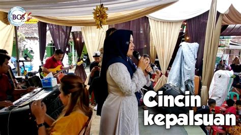 Cincin Kepalsuan Yang Nyumbang Lagu Nih Ges Youtube