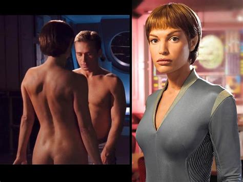 Star Trek Babes Nackt An Und Ausziehen Porno Bilder Sex Fotos Xxx Bilder Pictoa