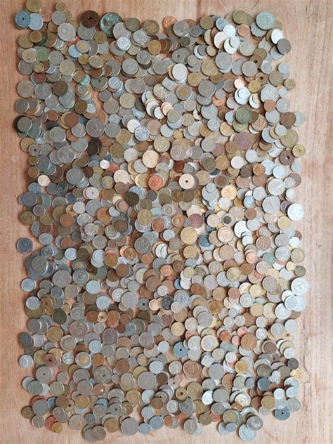 Wereld Lot Of Various World Coins 7 Kg Catawiki