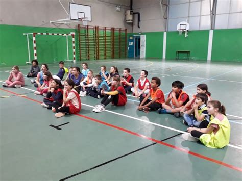 Cycle Hand pour les CM avec la JSC Actualités de l école Sainte