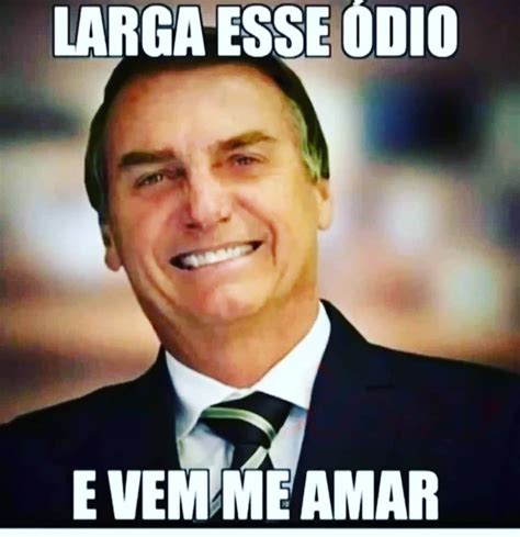 Pin De Hugo Oddone Em Jair Bolsonaro Capit O Petista Memes Bolsonaro