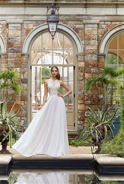 Linda Wedding Dress 5692 | Classic A-Line Bridal Gown | Marilyn's Bridal