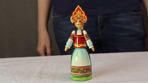 Деревянная кукла Весна | Кукла из дерева - YouTube