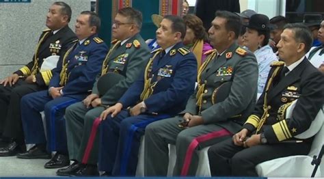 Arce Cambia Al Alto Mando Militar Vigabriel Nuevo Comandante En Jefe