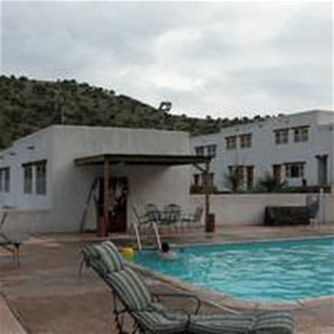 Indian Lodge - 50 Photos & 40 Reviews - Hotels - 16453 Park Rd 3, Fort ...