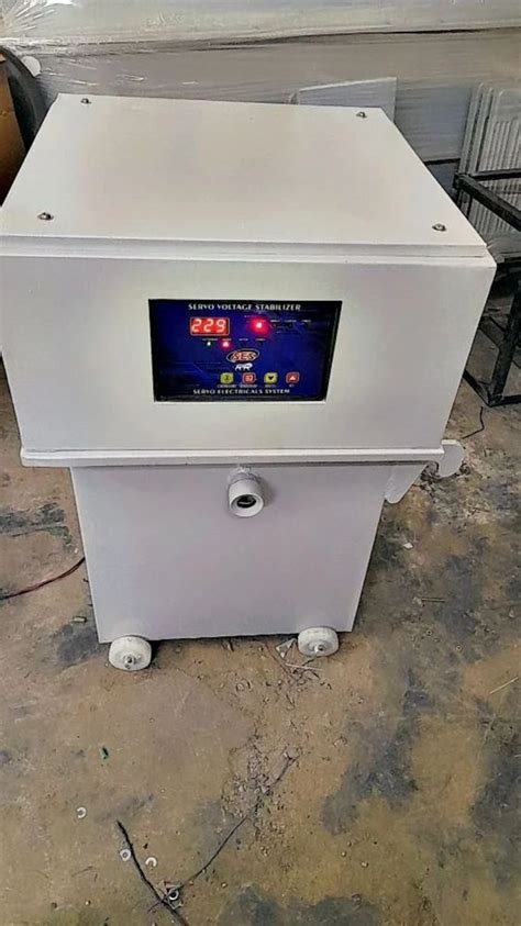 Kva Single Phase Oil Cooled Servo Voltage Stabilizer For Commercial