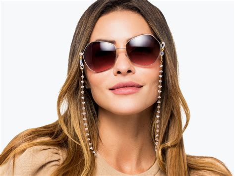 Glam Up Your Gaze The Ultimate Guide To Sunglasses Chains Privé Revaux