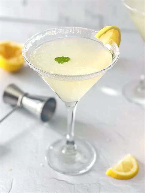 Lemon Drop Martini Only 4 Ingredients Foodie And Wine