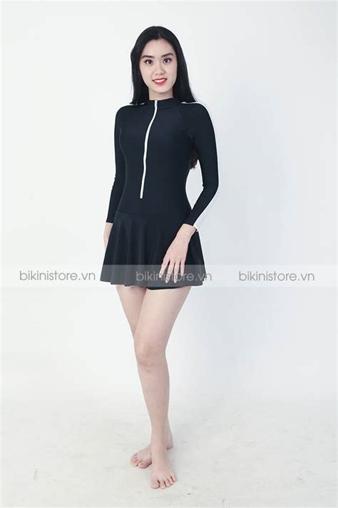 Bikini Li N Th N D Ng V Y Bkn