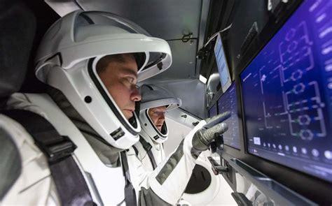 SpaceX: как прошел полет в космос, который все ожидали - Chance for ...